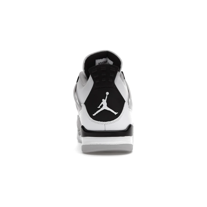 Air Jordan 4 Military Black, vue arrière