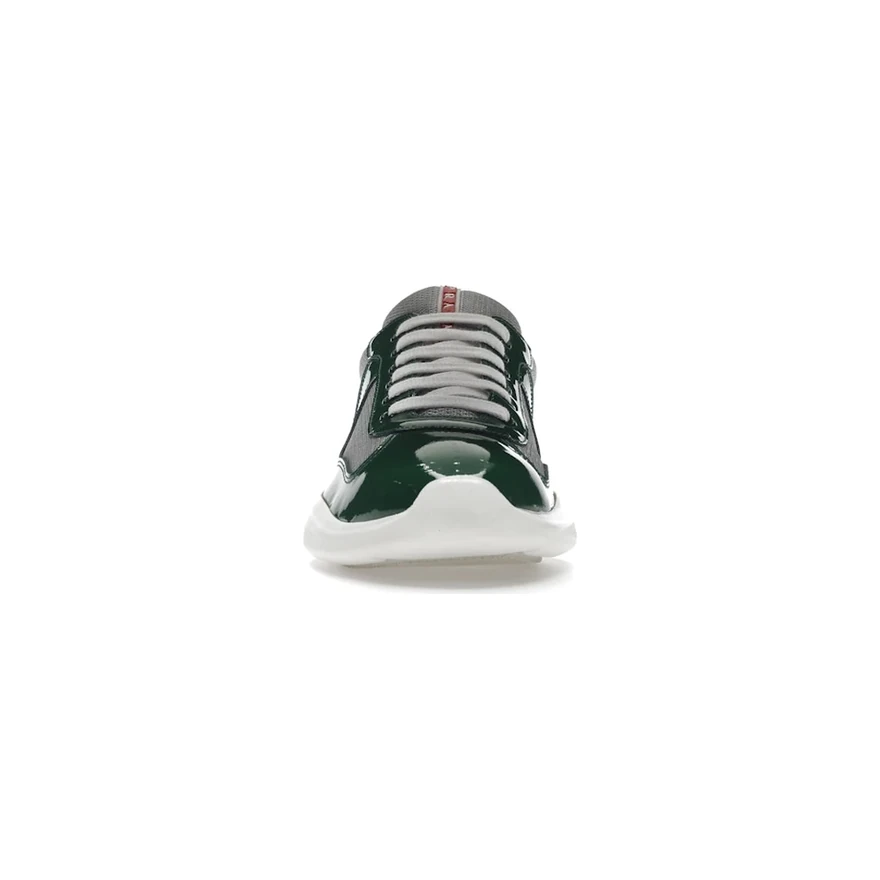 Prada America's Cup Mango, vue de face