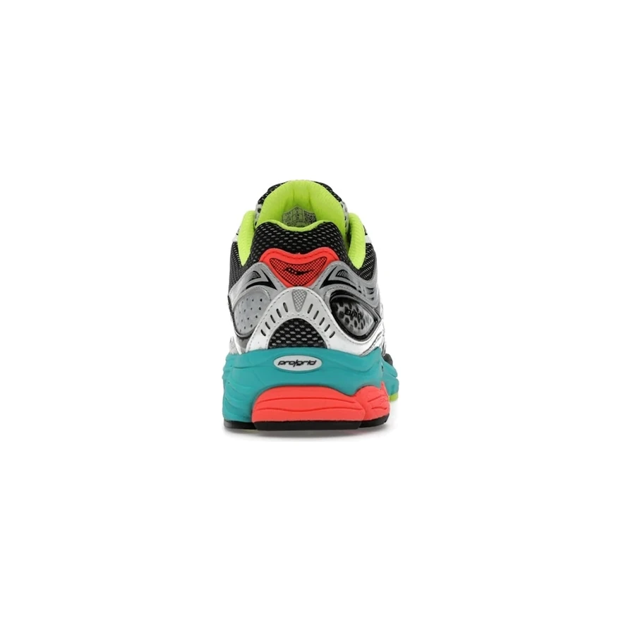 Saucony ProGrid Omni 9 Silver Mutant, vue arrière