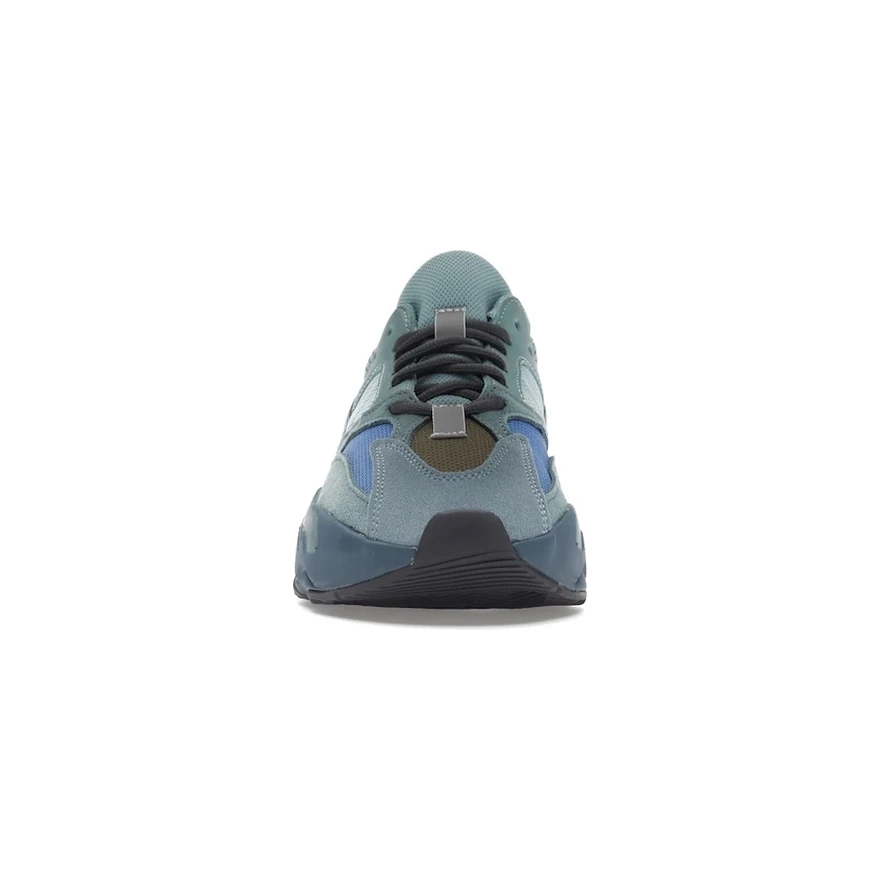 adidas Yeezy Boost 700 Faded Azure, vue de face