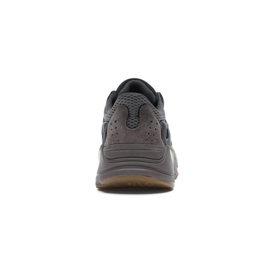 adidas Yeezy Boost 700 Mauve, vue arrière